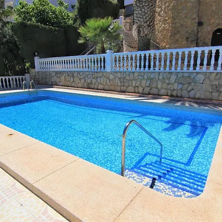 Vila Maryvilla 1056 *