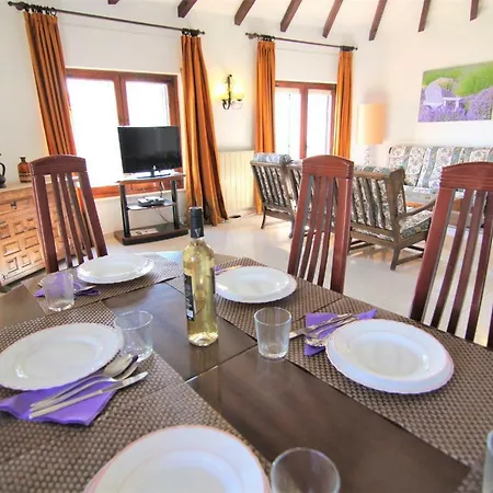 Vila Maryvilla 1056 *